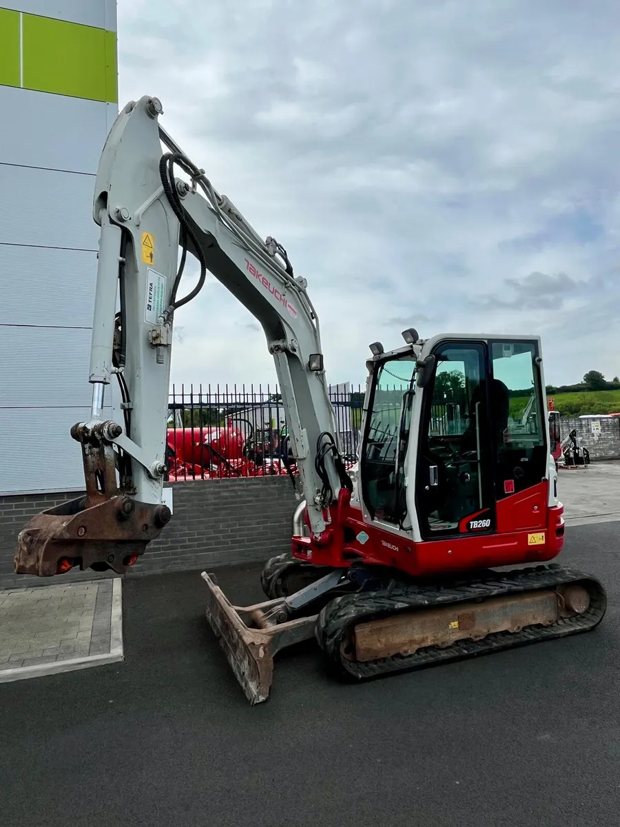 Takeuchi TB260 - 2014 - Image 3