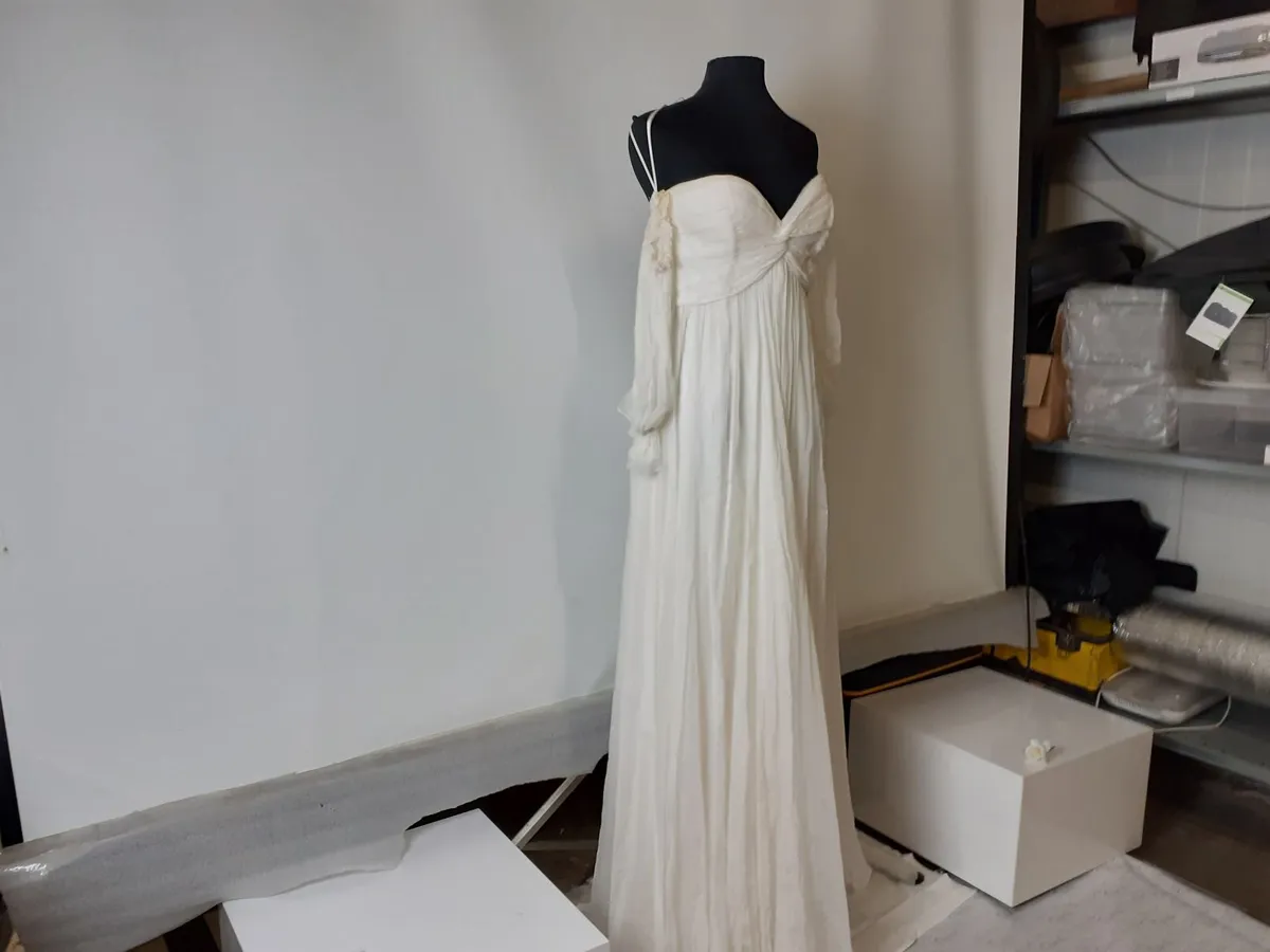 Online Alice May Bridal Wedding Dresses Auction - Image 2