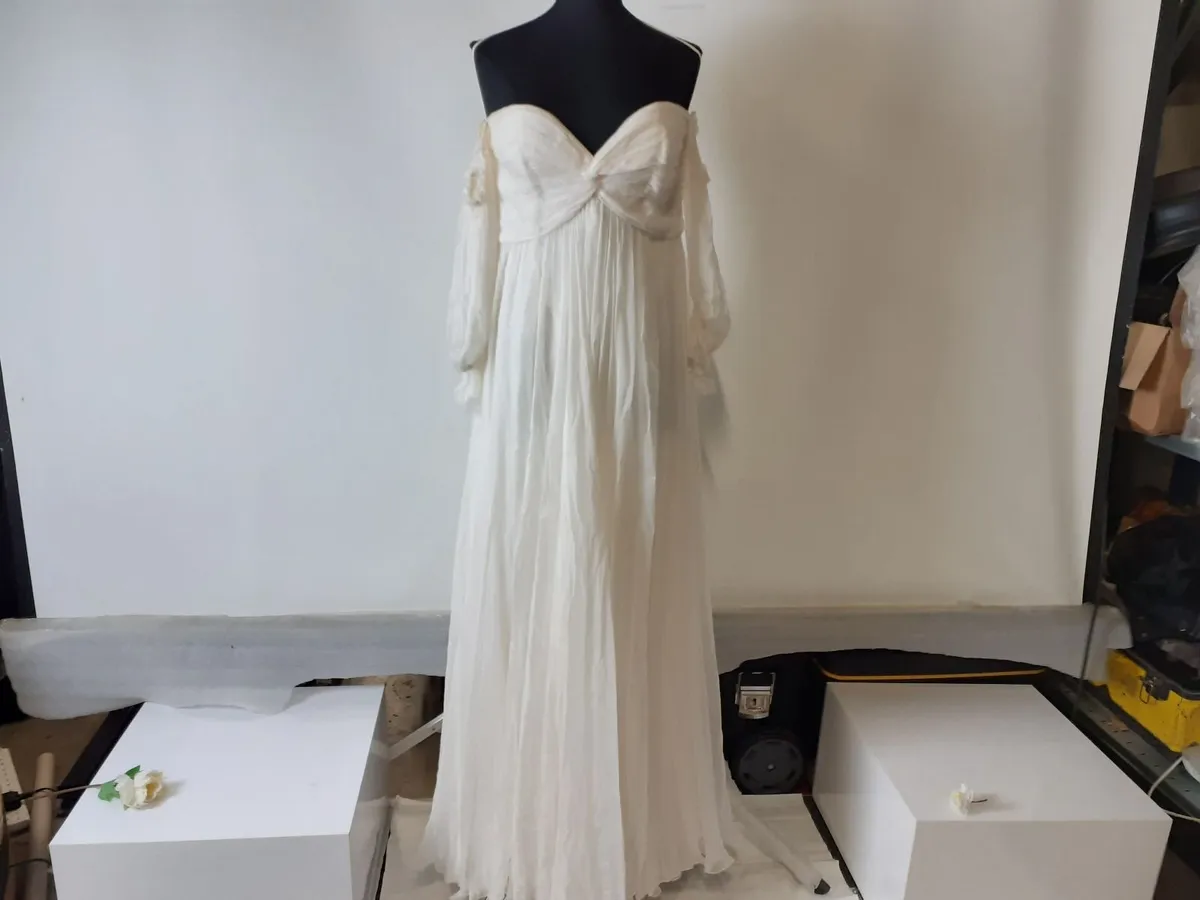 Online Alice May Bridal Wedding Dresses Auction - Image 4