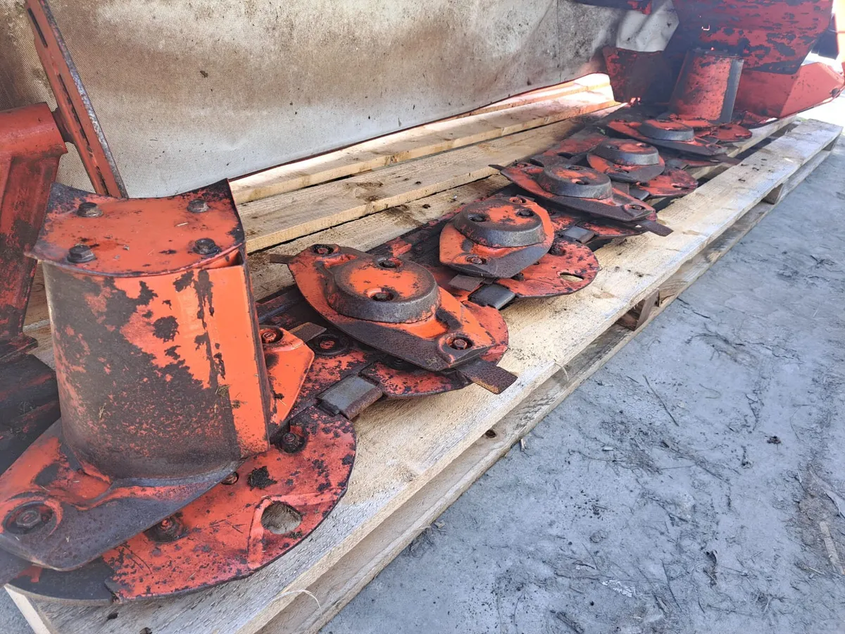 Kuhn 280 mower - Image 4