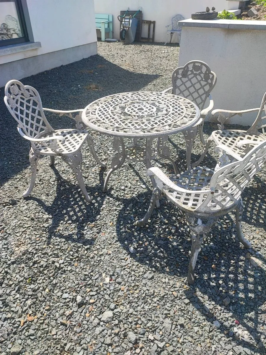 Garden furniture - Image 2