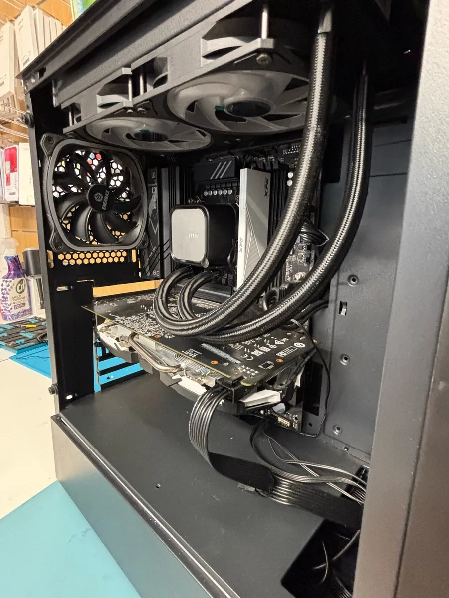 Upgradable gaming pc - Image 2