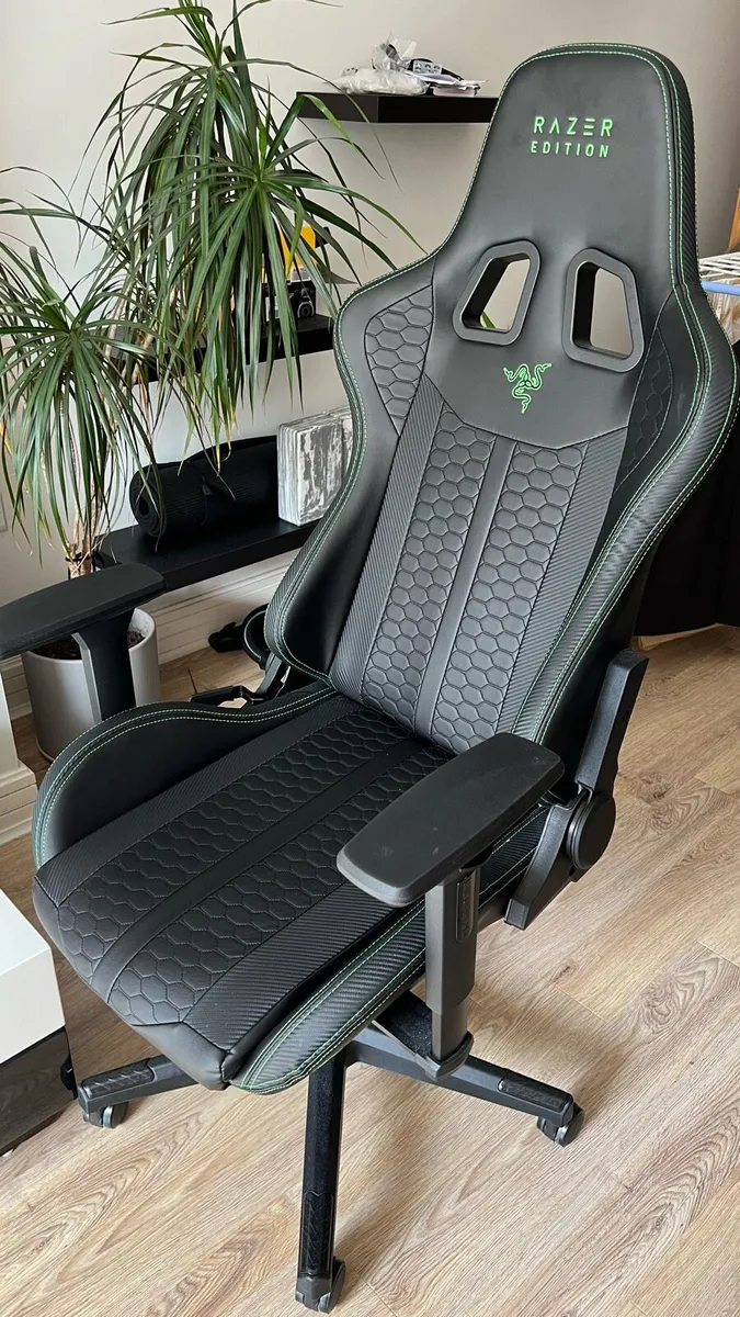 Razer Edition Gaming Chair by Legend - Image 2