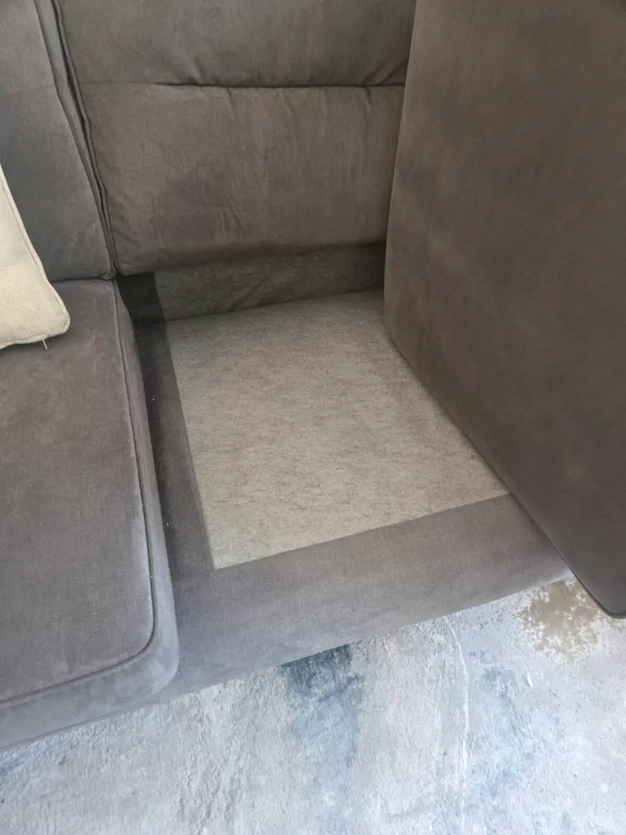 Sofa - Image 2