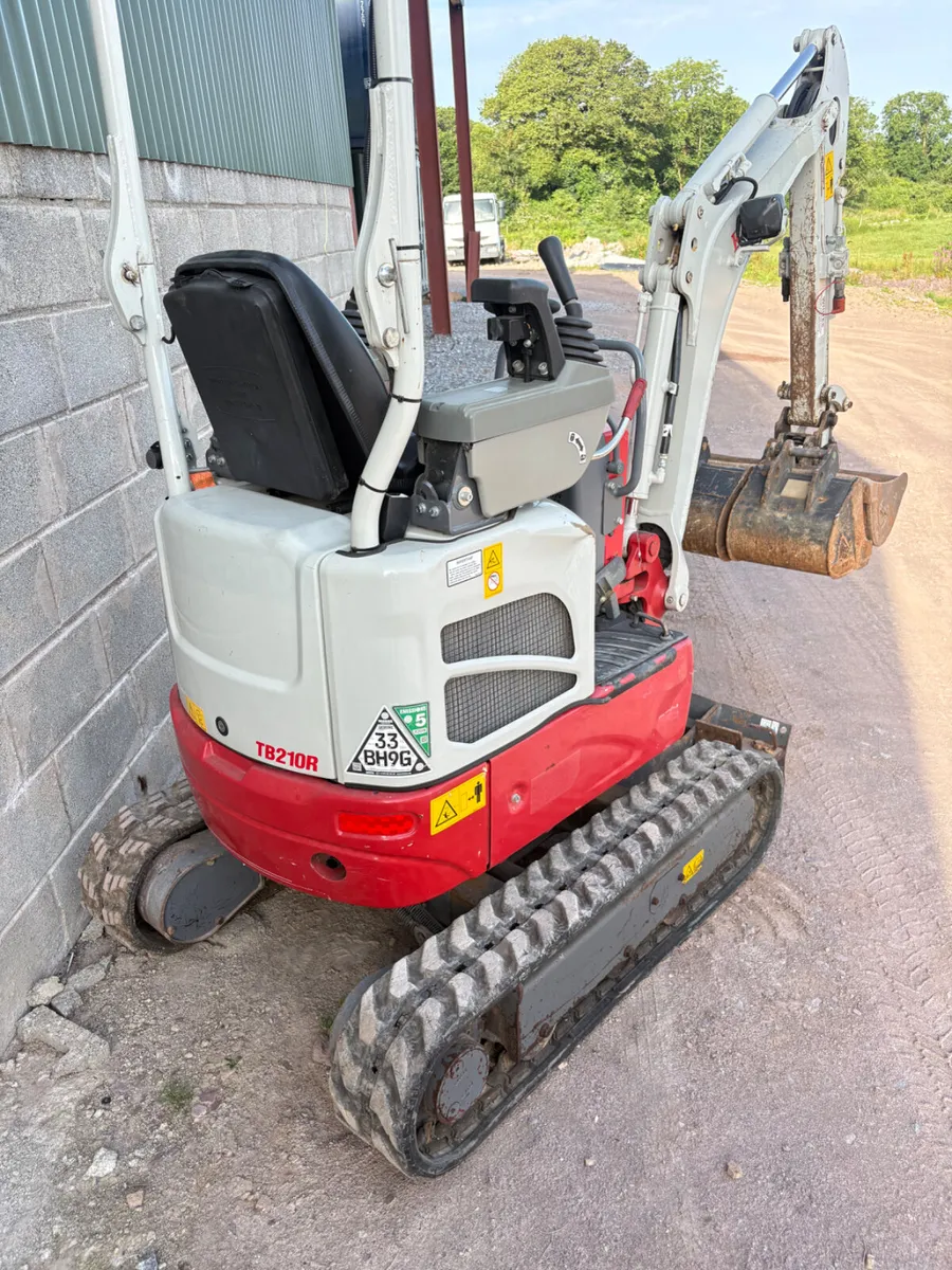 2023 Takeuchi TB210R 1 ton - Image 4