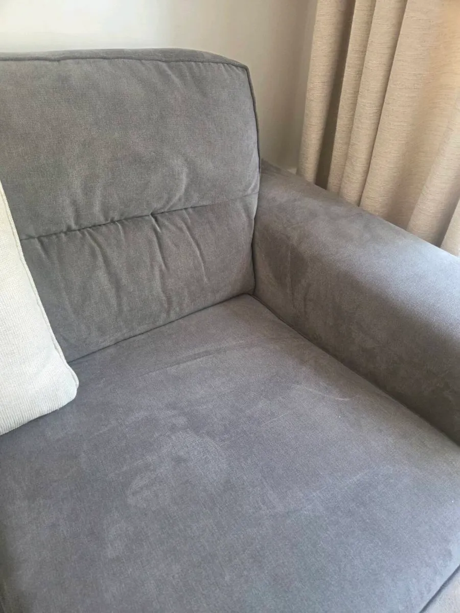 Sofa - Image 4