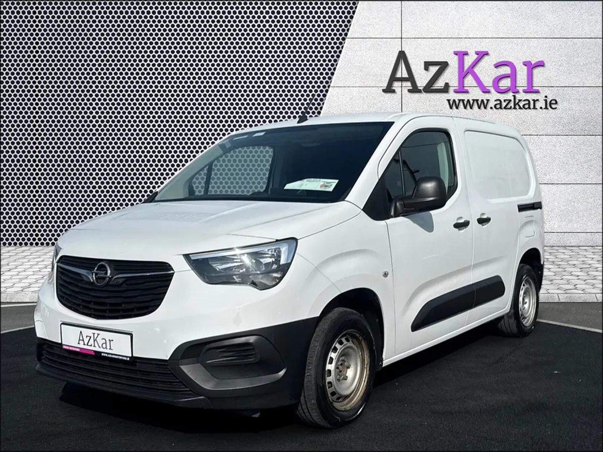 Opel Combo 2023 L2H1 1.5 DIESEL €66 PW WITH NO CAS - Image 3