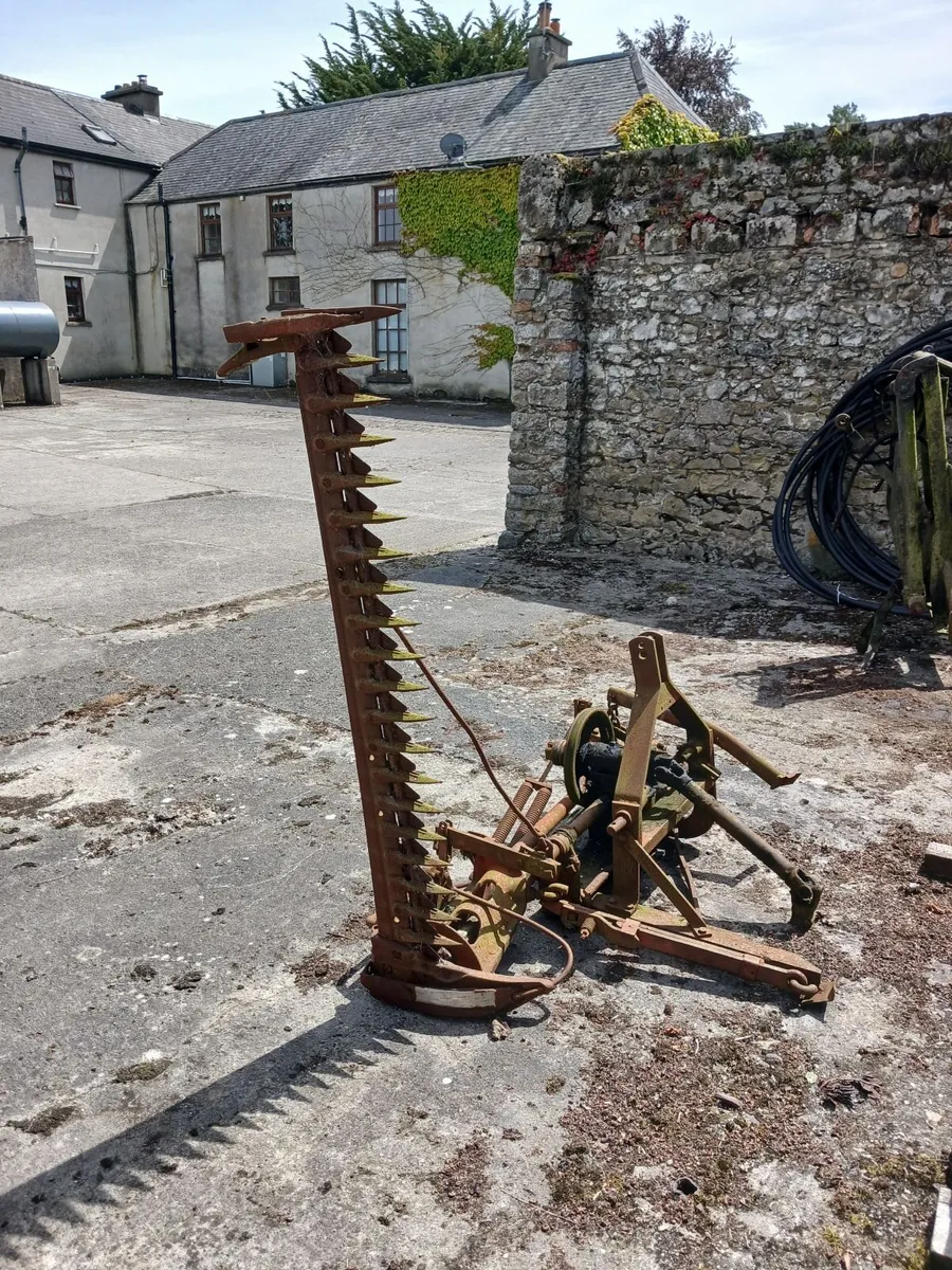 Fingerbar mower - Image 1
