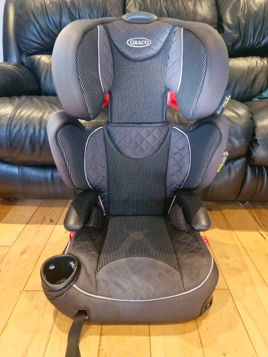 Car Seat - Image 1