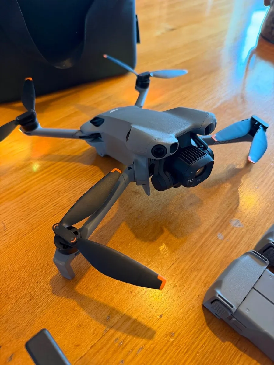 Dji mini 5 pro full combo - Image 3