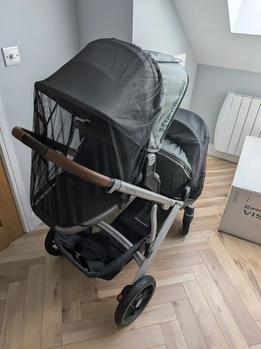 Uppababy Vista Emmett Green Double Buggy with Bassinet Adapters Raincovers and Insect nets - Image 4