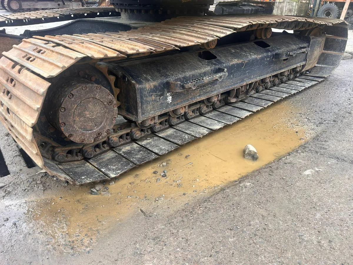 13-14 to 46 link Track Groups with 700mm pads - Image 2