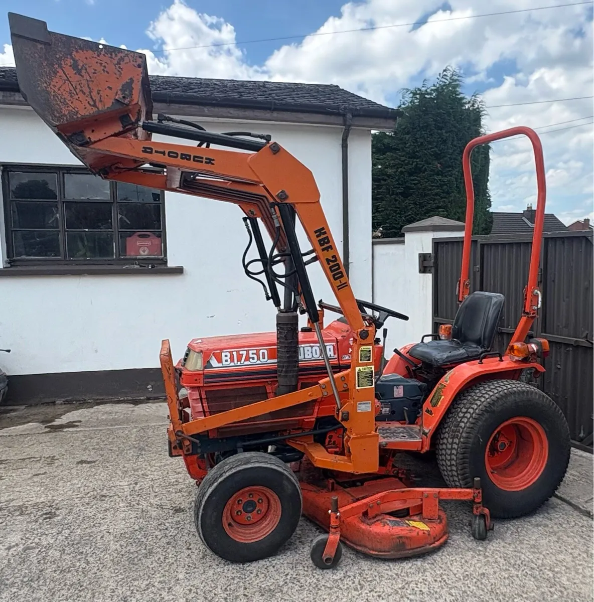 Kubota Tractor Mower with Loader - Image 2