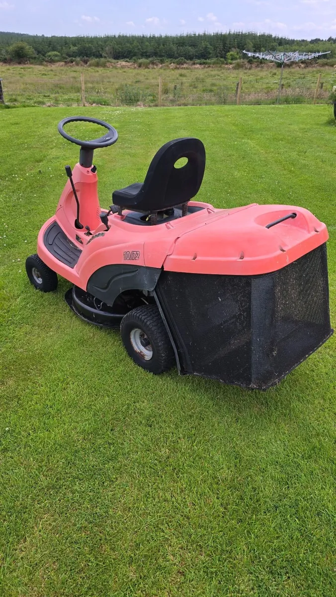 Castlegarden F72 Ride-On Lawnmower - Image 2