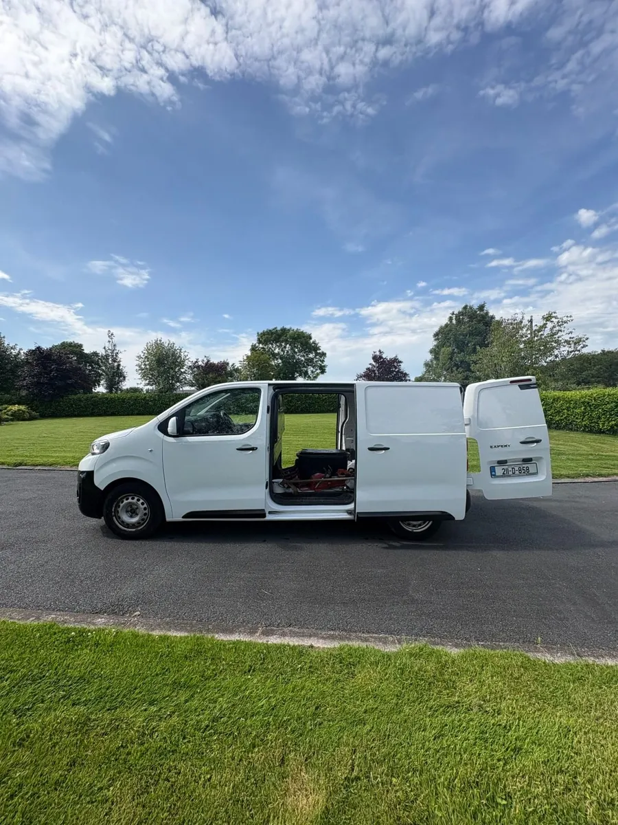 Peugeot Expert 2021 - Image 2