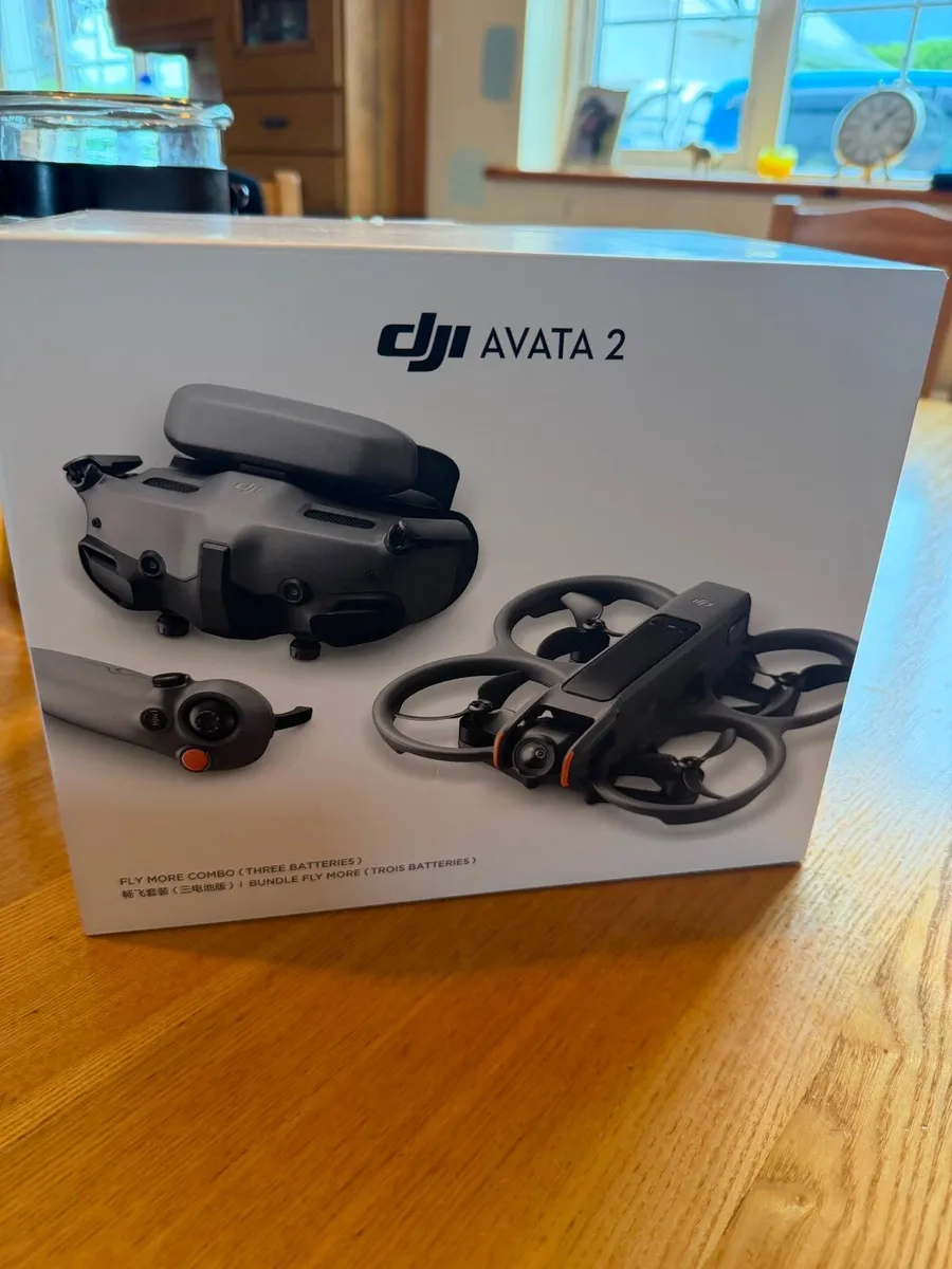 Dji avata 2 full combo including Dji controller - Image 1