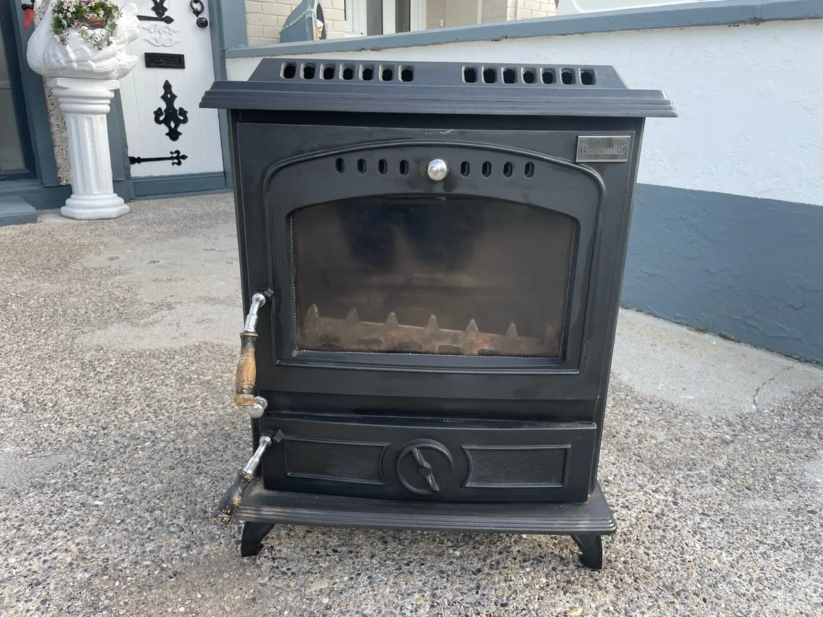 Back boiler stove for sale - Image 1