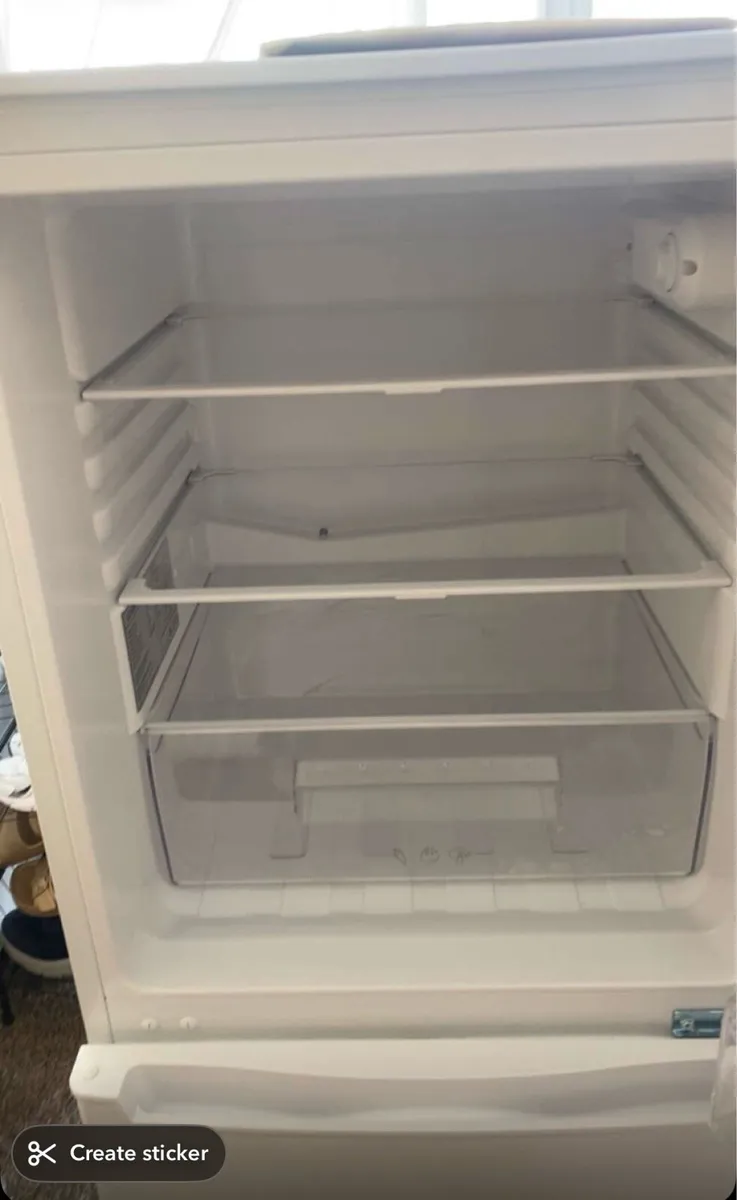Fridge freezer - Image 4