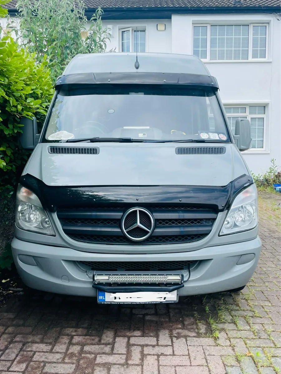 Mercedes Sprinter camper - Image 2