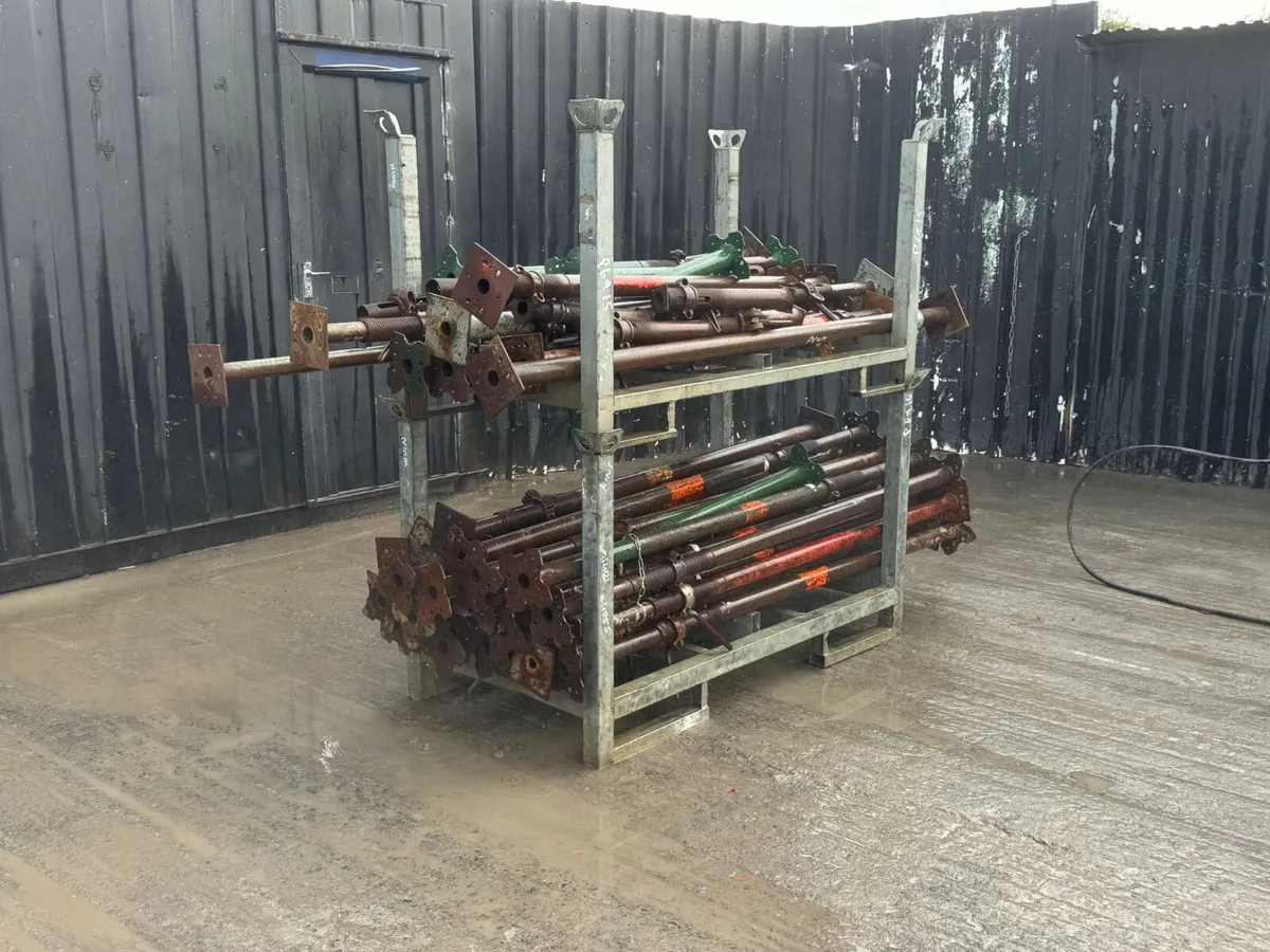 Stillage - Image 1
