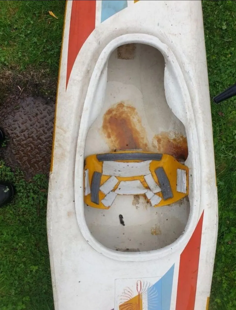 Kayak - Image 3