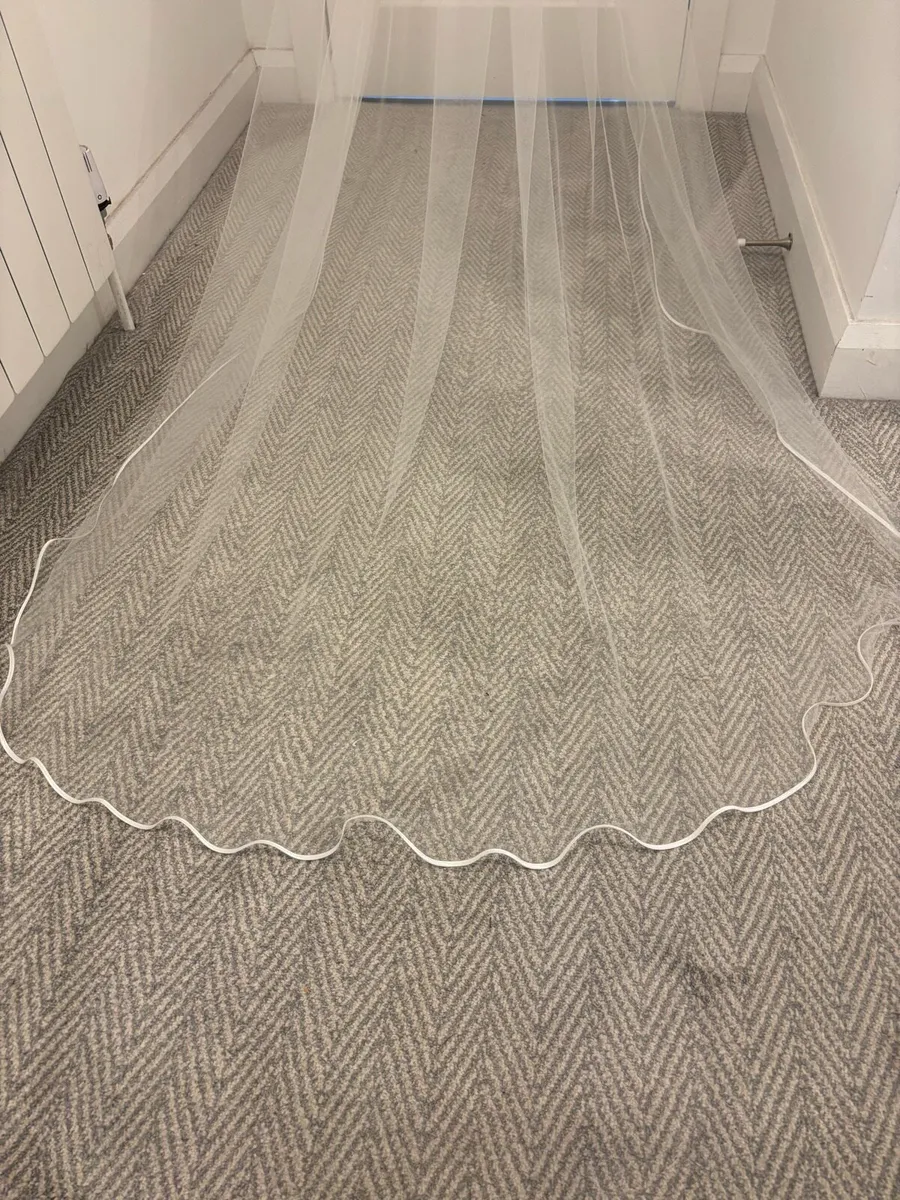 Wedding Veil - Image 3