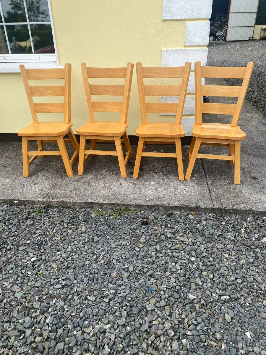 Kitchen chairs - Image 3