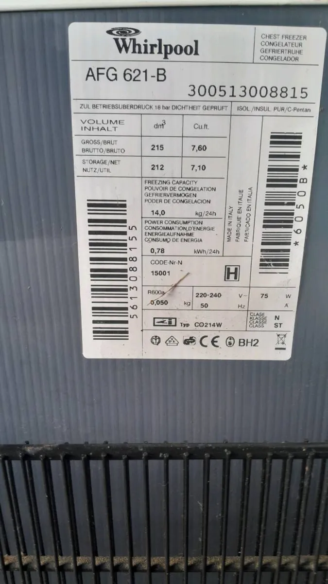 Whirlpool Chest Freezer - Image 4
