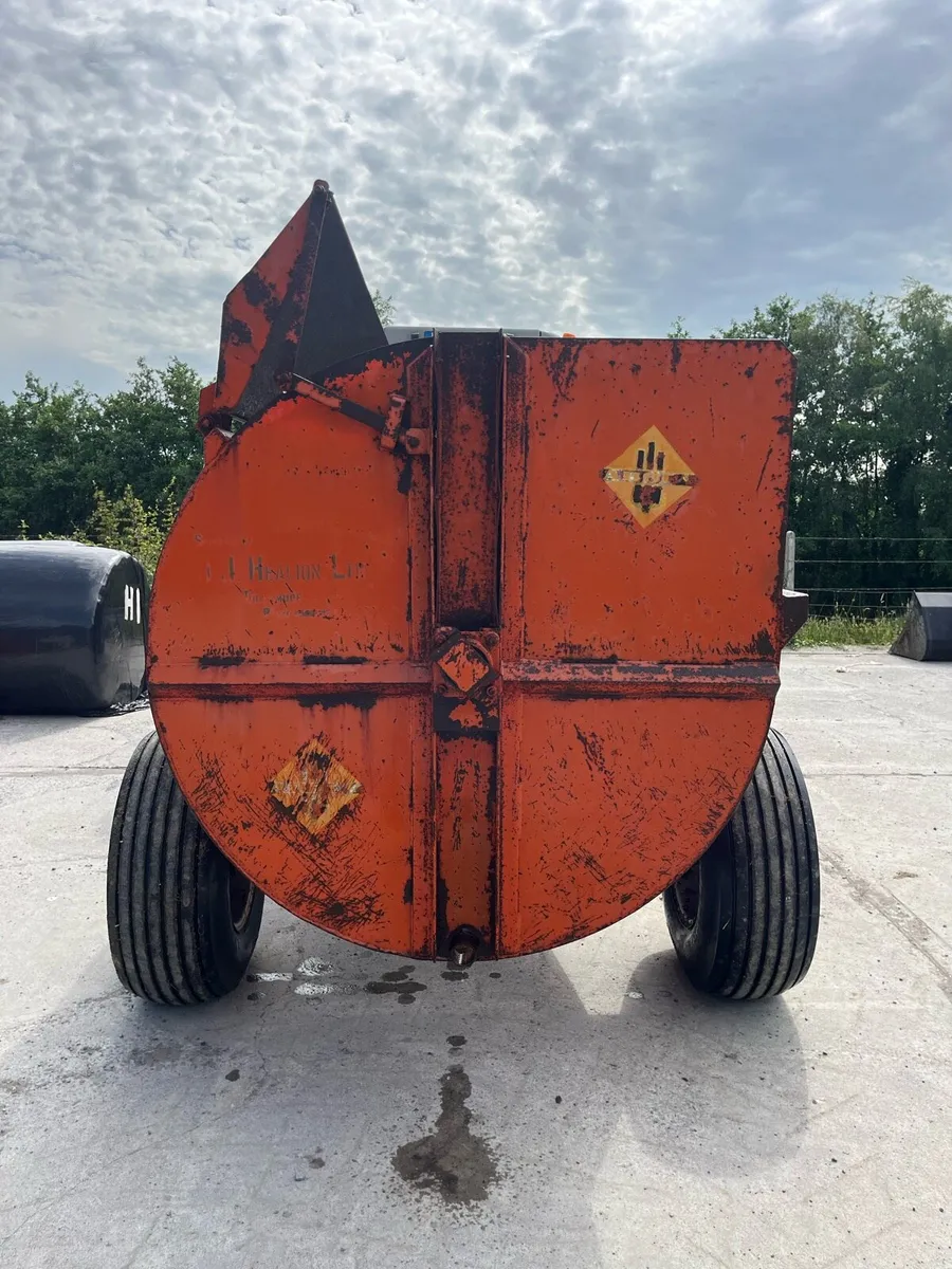 Abbey 2060 Dung Spreader - Image 3