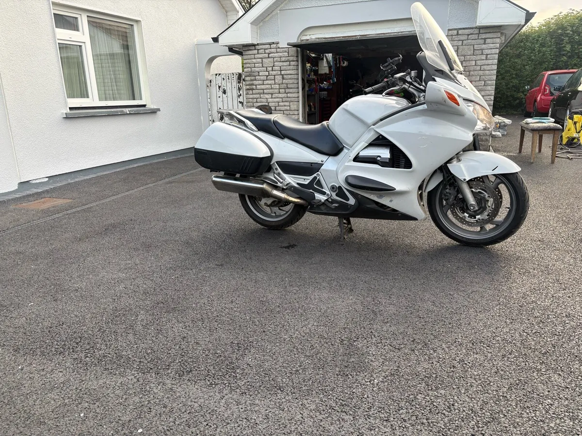 2013 Honda ST1300 Pan European - Image 3