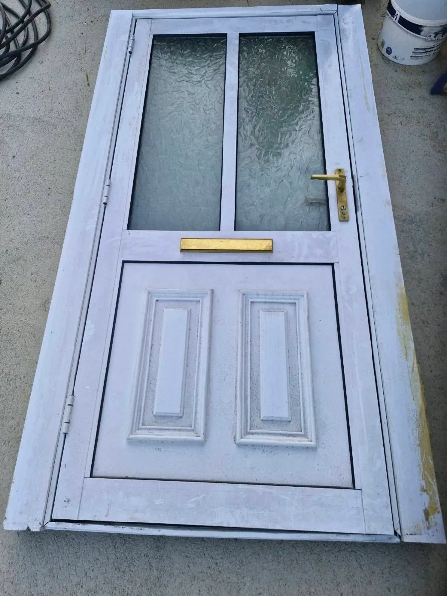 External door - Image 2