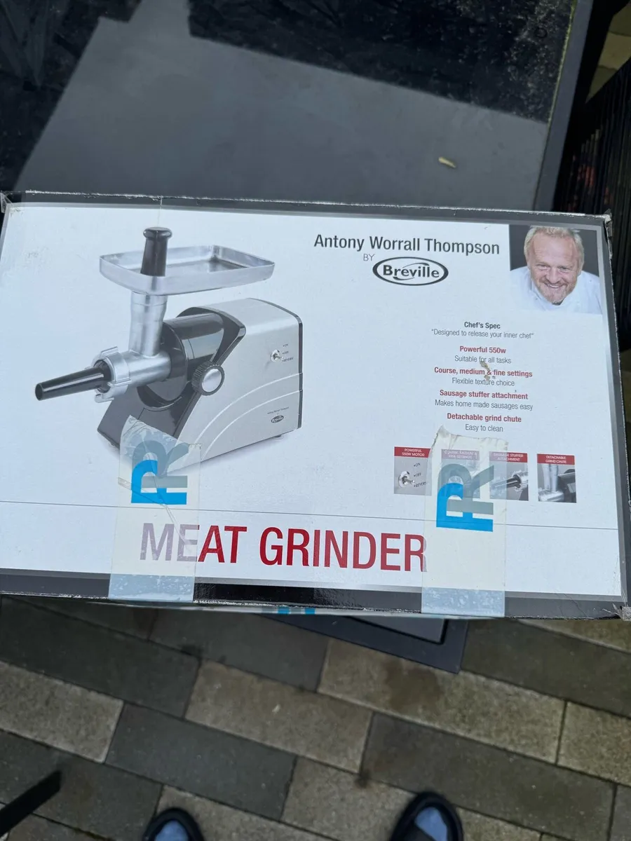 Breville Meat Grinder - Image 1