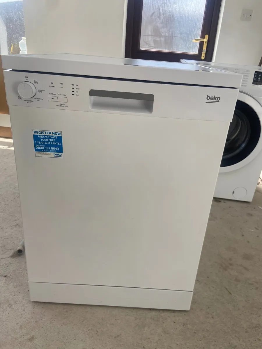 Beko Dishwasher DFNO5X11W - Image 1