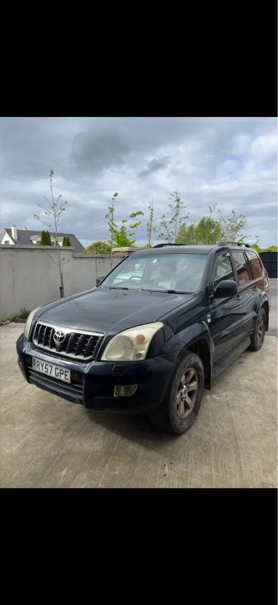 Toyota Land Cruiser - Image 2