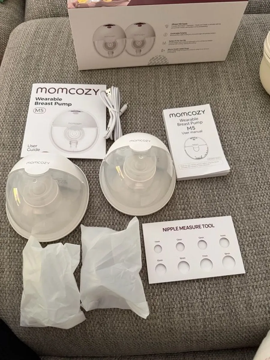 Momcozy M5 breast pump. - Image 4