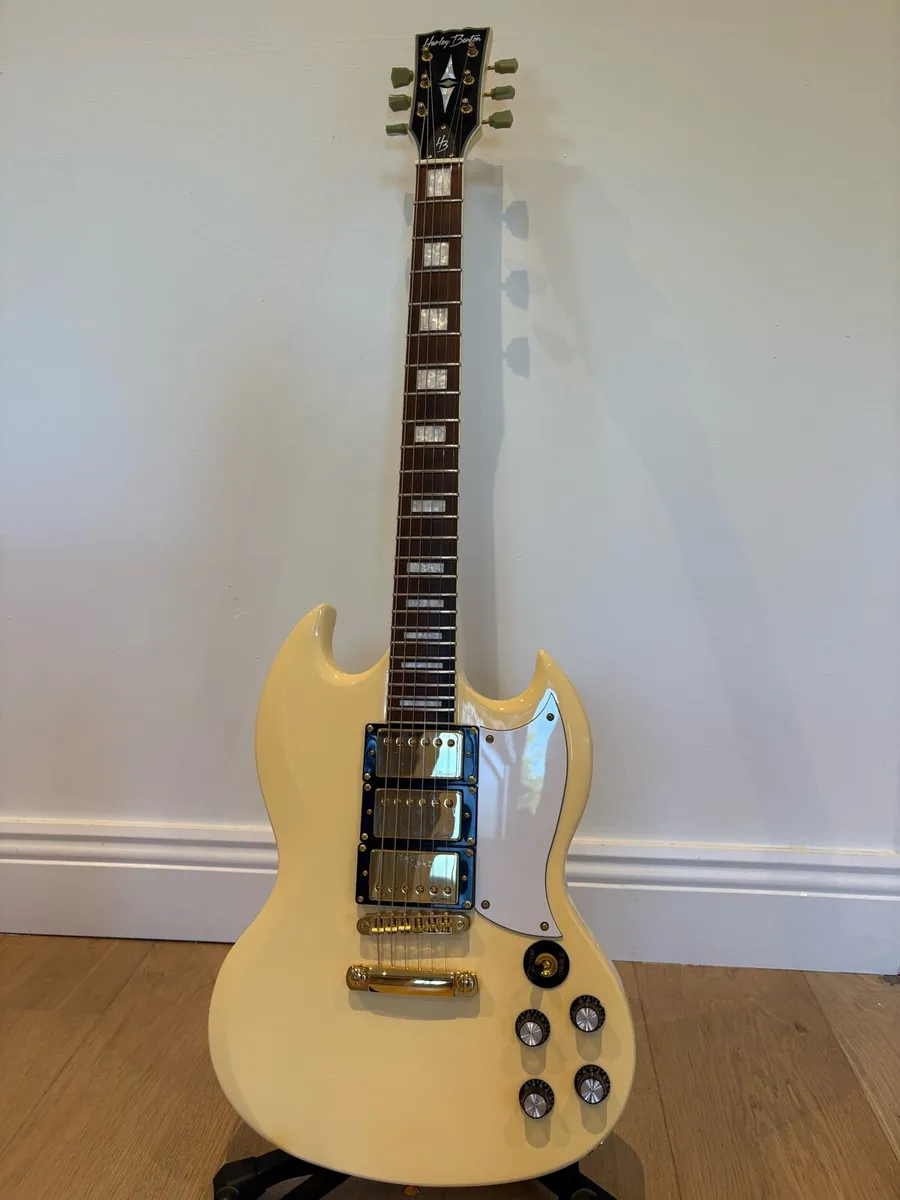 HB DC600 Vi Vintage Series ( SG style ) - Image 1
