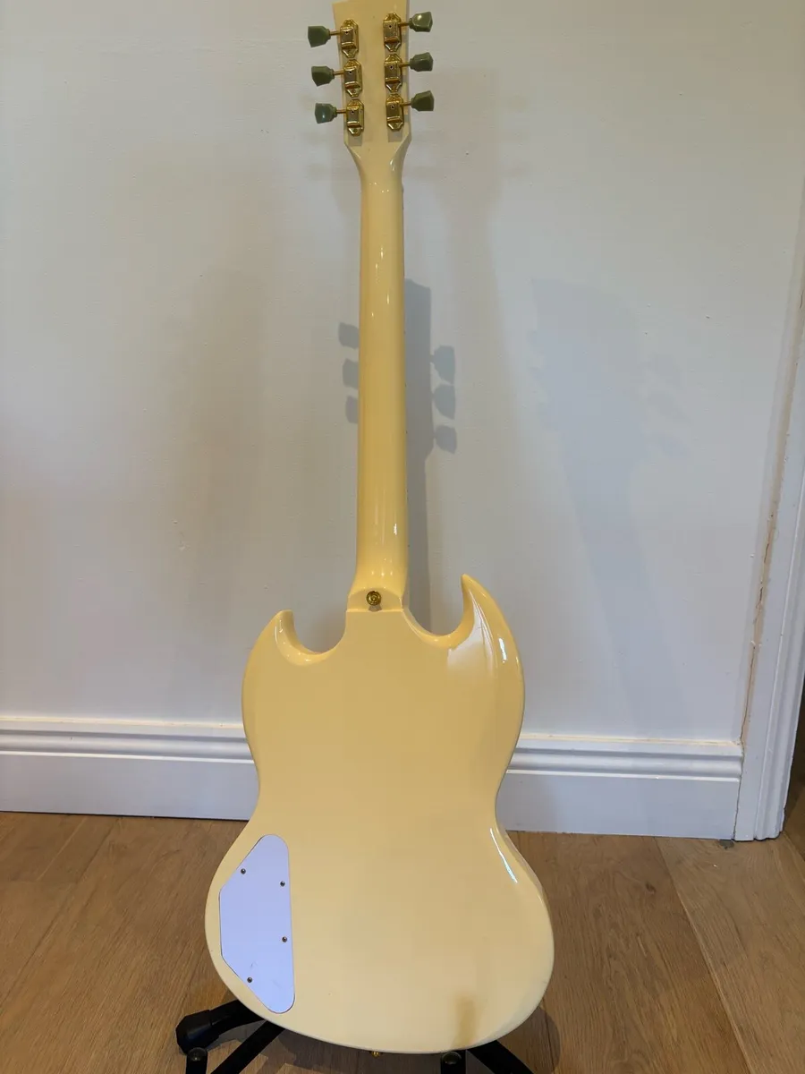 HB DC600 Vi Vintage Series ( SG style ) - Image 2