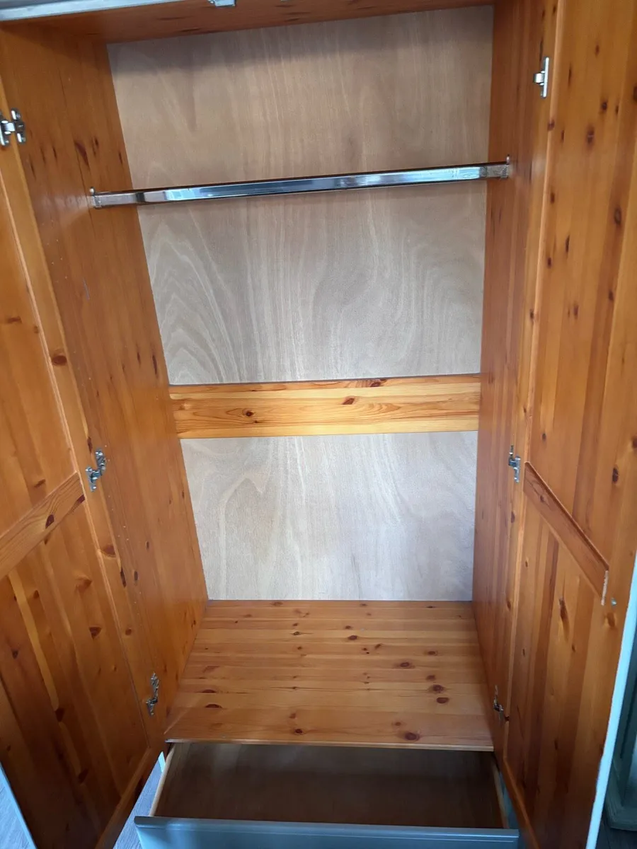 Wardrobe - Image 2
