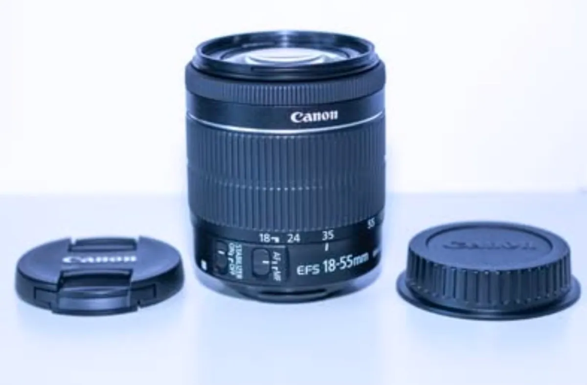Canon EF-S 18-55mm f/3.5-5.6 IS - Image 1