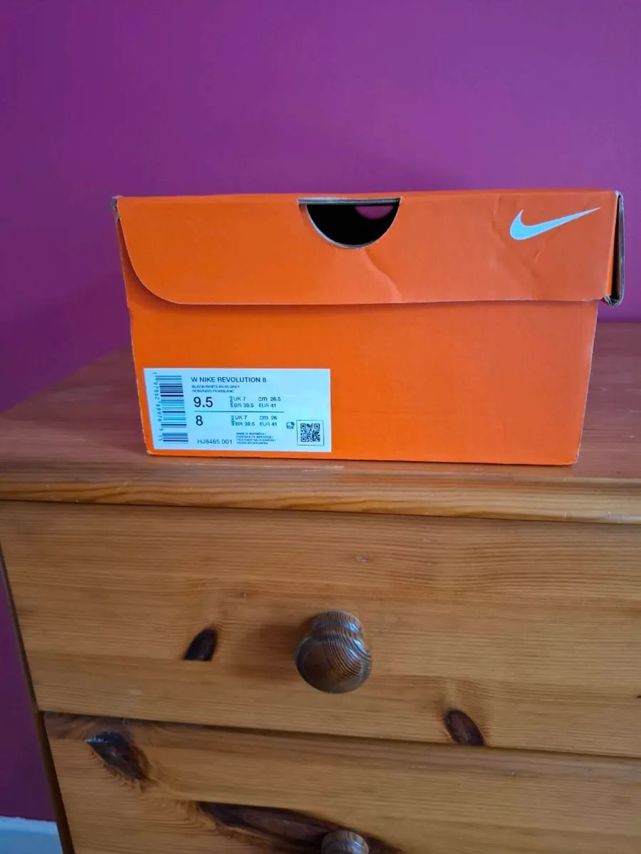 Runners - Image 4
