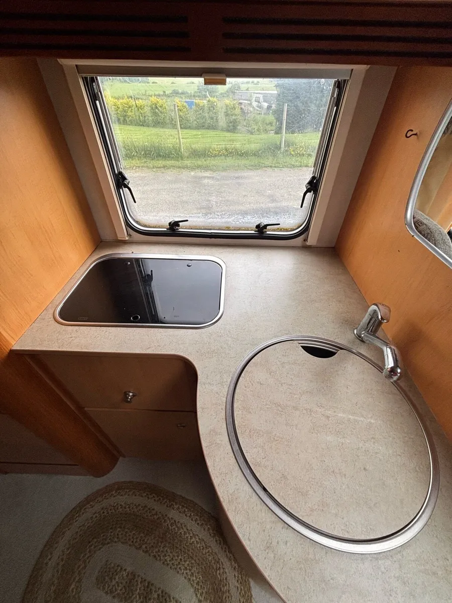 Immaculate Hymer Classic - Image 4