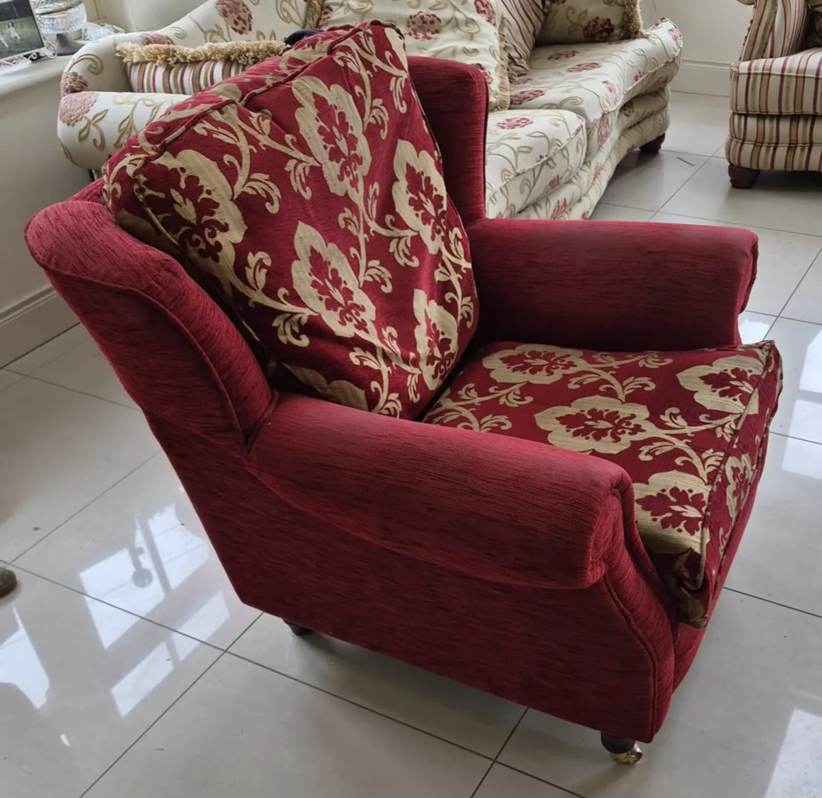 Wingback Armchair Red and Gold - Image 3