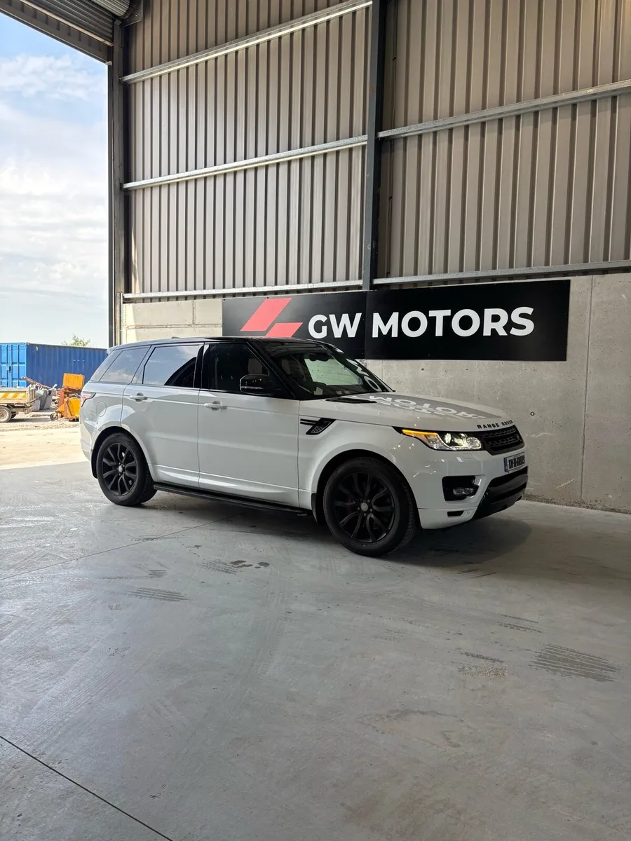 Range Rover sport - Image 1