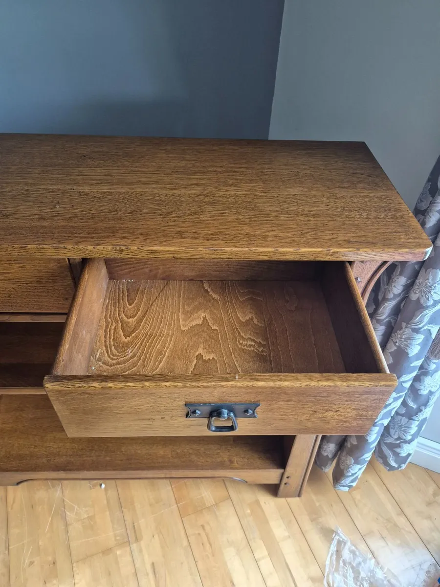 Sherry oak furniture set - Image 3