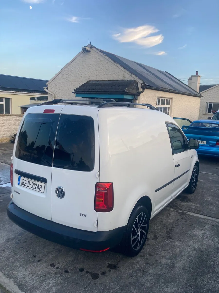 Volkswagen caddy - Image 3