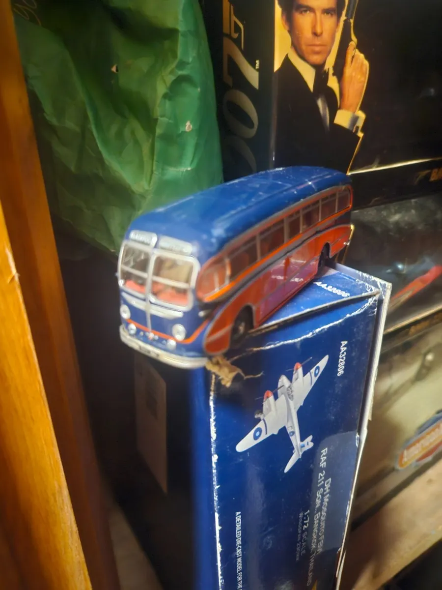 Corgi Bus