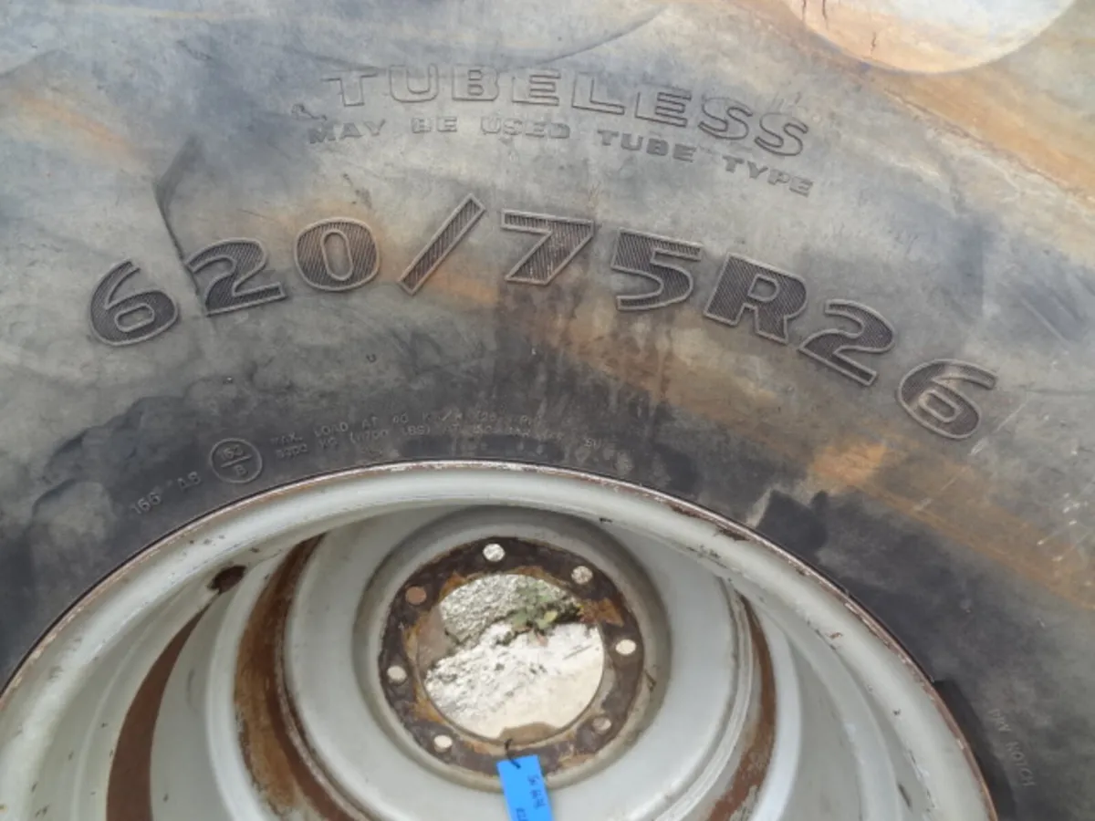 Goodyear 8 Stud 620/75R26 Wheels - Image 4
