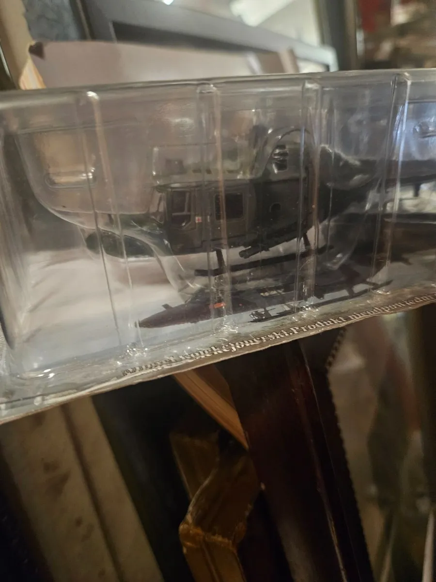 Corgi Atlas Lynx Helicopter - Image 1
