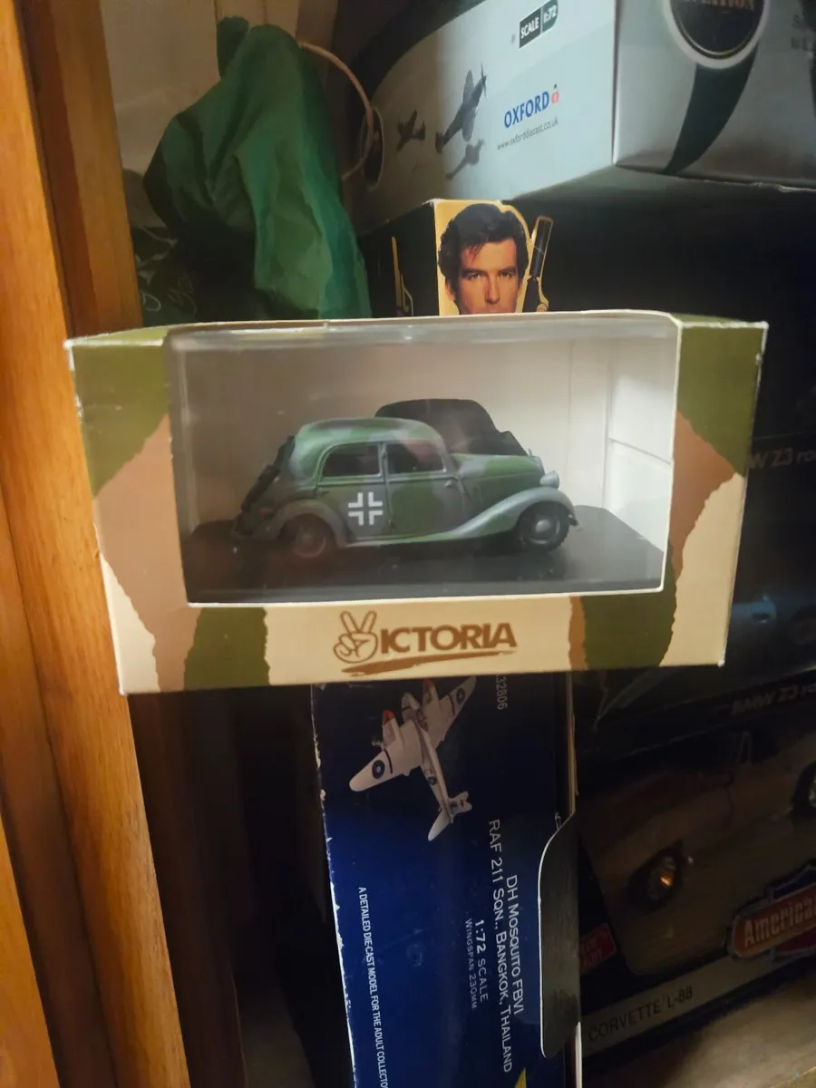 Corgi Victoria German WW2 Staff Car - Image 1