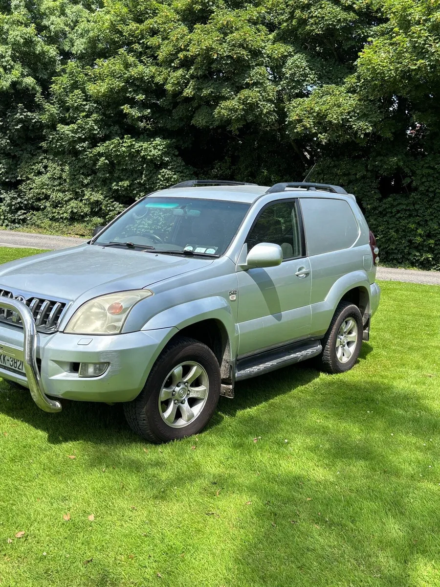 Toyota landcruiser - Image 3